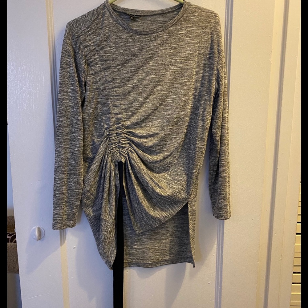ALISON ANDREWS Long Sleeve Ruched Drawstring Top - Picture 4 of 12